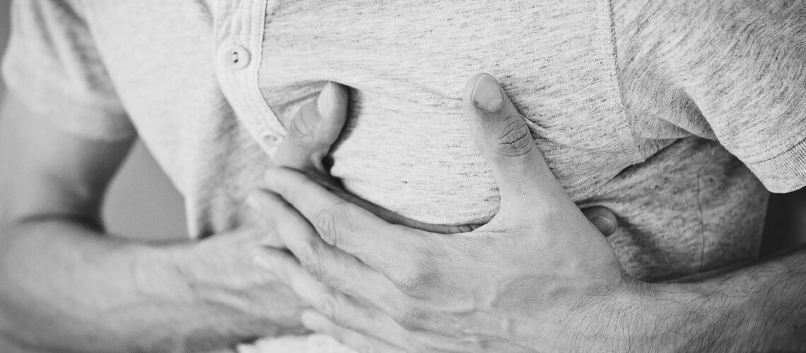 Arthrose de la hanche (coxarthrose) : causes, symptômes et traitements