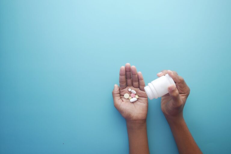 Corticostéroïdes et inflammation : guide complet sur ces anti-inflammatoires puissants
