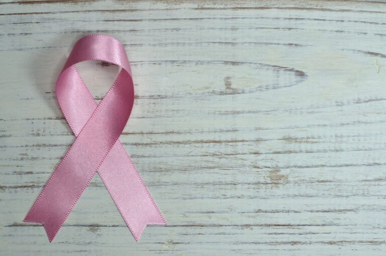 Le cancer du sein : comprendre, dépister et traiter cette maladie