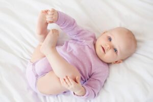 Le développement psychomoteur de l'enfant : étapes clés et conseils