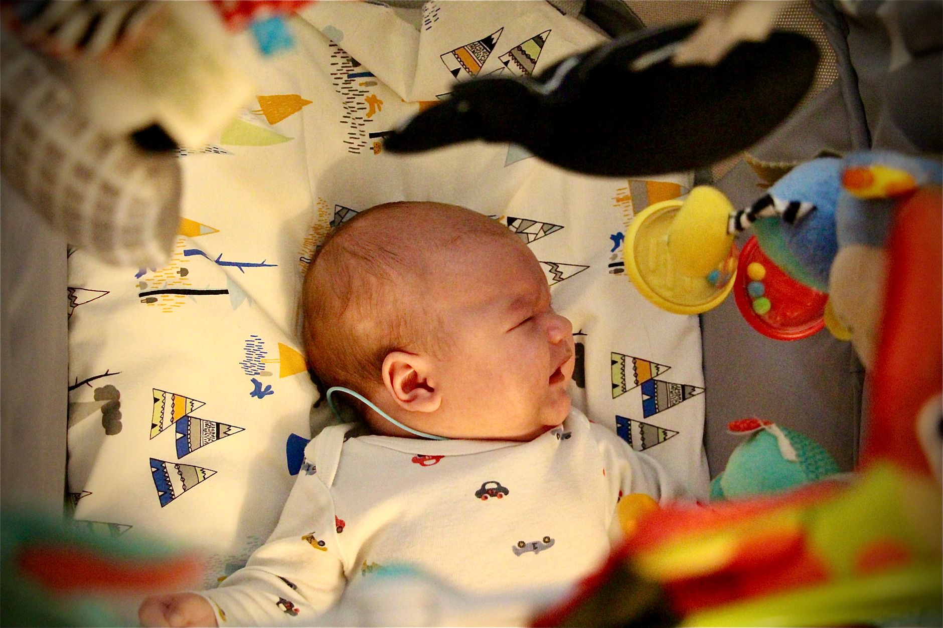 Les coliques du nourrisson : comprendre, soulager et accompagner bébé
