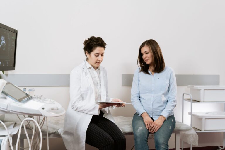 Les complications de grossesse : causes, signes d&rsquo;alerte et prévention