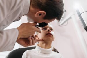 Tuberculose pédiatrique : symptômes, diagnostic et traitement chez l'enfant