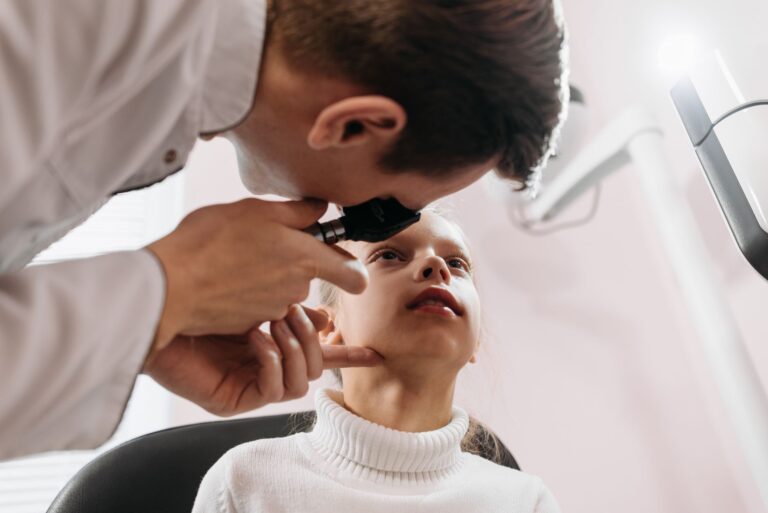 Tuberculose pédiatrique : symptômes, diagnostic et traitement chez l&rsquo;enfant