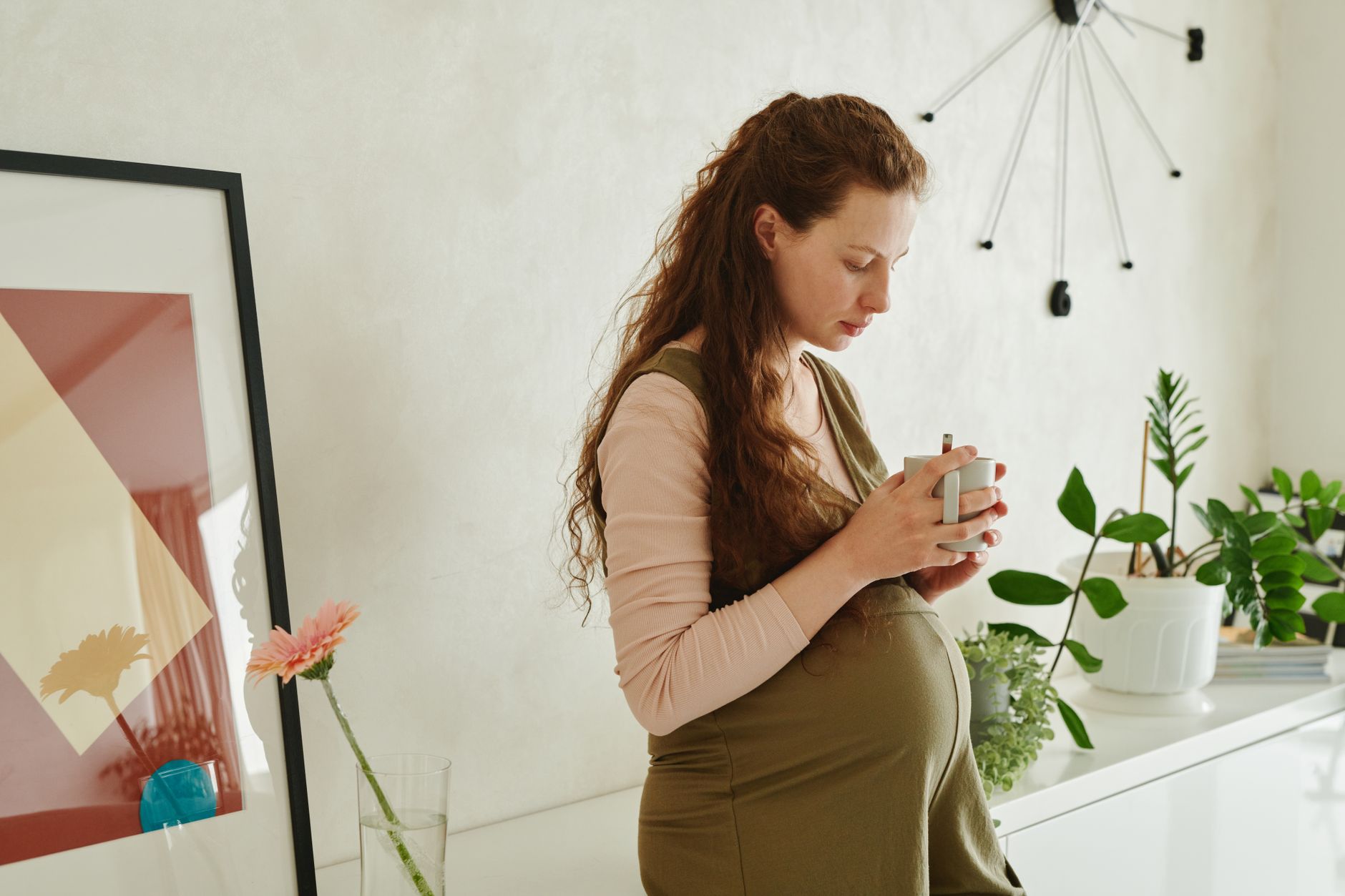 Arrêter la caféine pendant la grossesse : guide complet et conseils pratiques