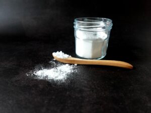 Bicarbonate de sodium rapide : usages, posologie et précautions