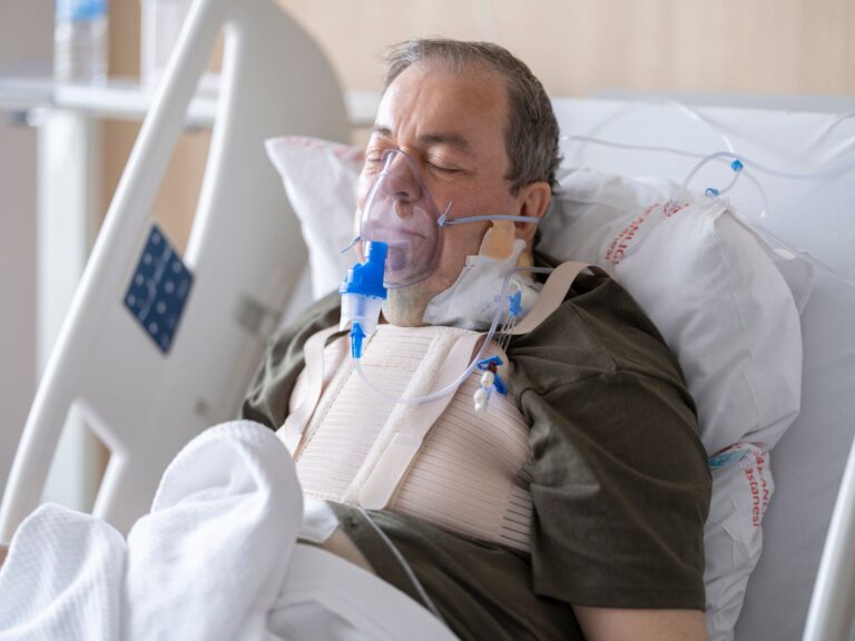 Capacité pulmonaire réduite : comprendre, prévenir et agir en avançant en âge