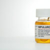 Niflurène bactéricide en gériatrie : usage, efficacité et précautions