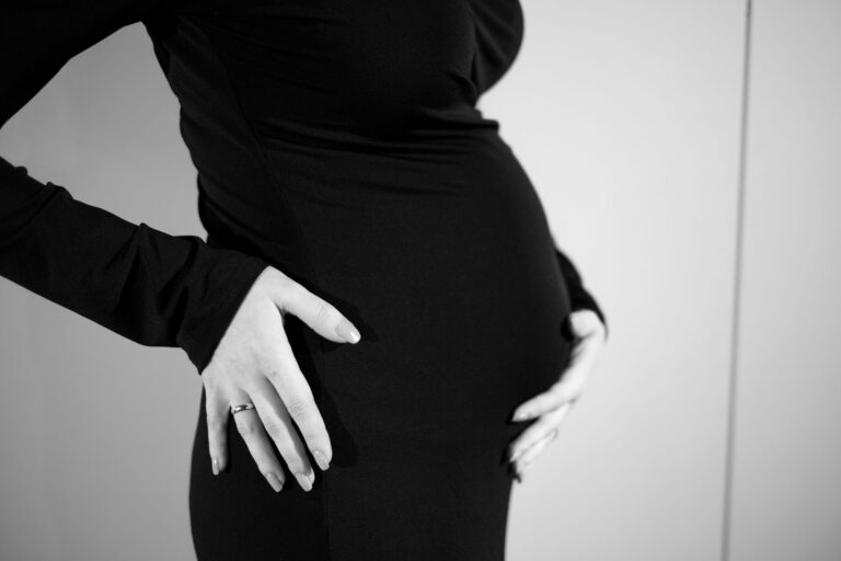 Premiers signes de grossesse : comment reconnaître les premiers symptômes