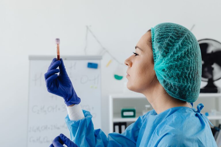 Réduction de la charge virale : comprendre le diagnostic et le suivi