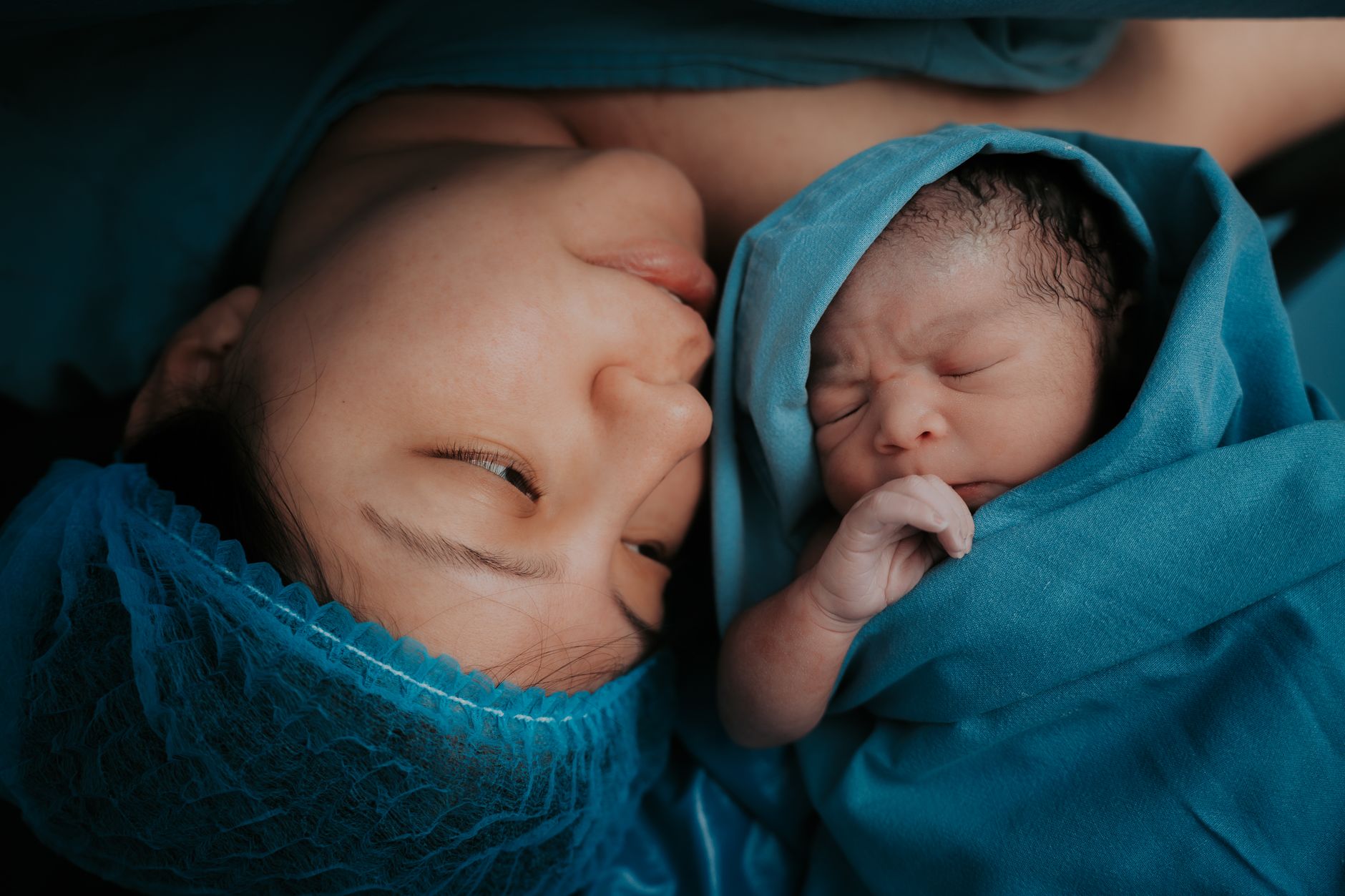 Rééducation post-accouchement : guide complet de la descente bébé à la récupération