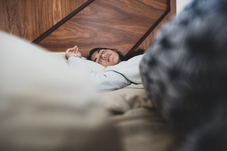 Syndrome d&rsquo;apnées obstructives du sommeil : comprendre, diagnostiquer et traiter
