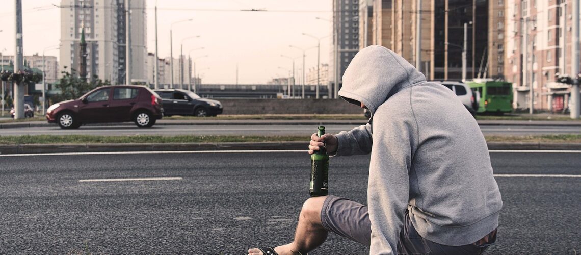 Trouble de l'usage de l'alcool : causes, symptômes et traitements
