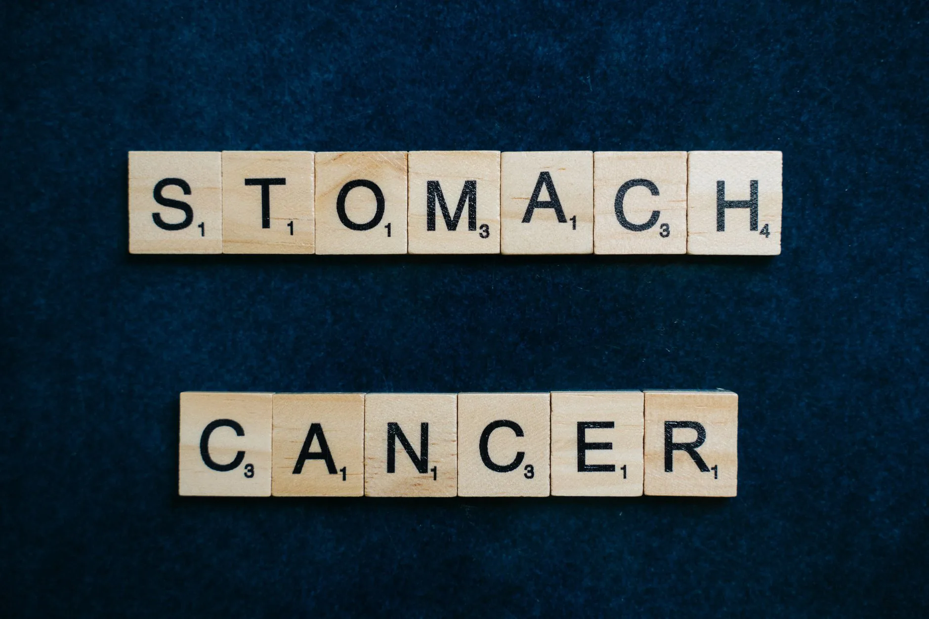 Cancer de l’estomac : causes, symptômes et traitements