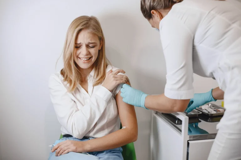 Vaccins pendant la grossesse : recommandations et sécurité