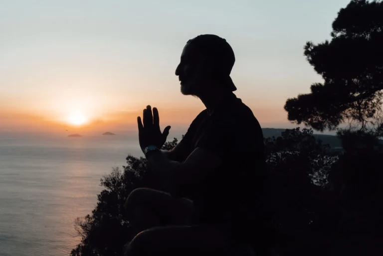 Méditation et prévention du stress : guide de sérénité
