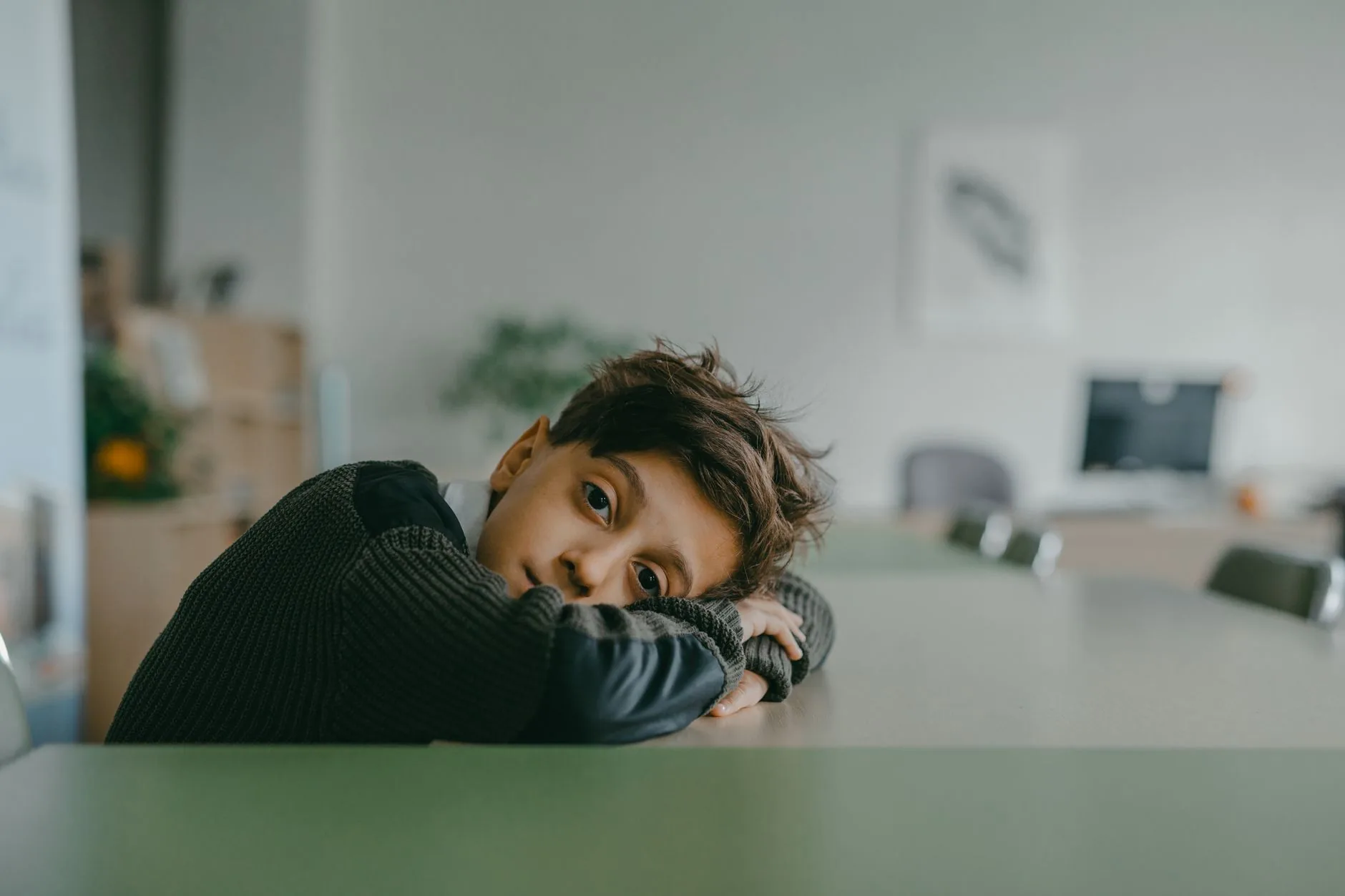 Mutisme sélectif : comprendre ce trouble anxieux de l’enfant
