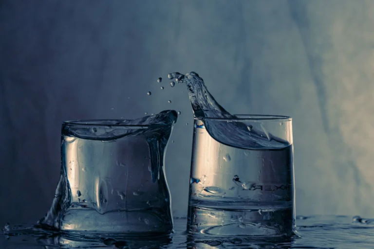 L&rsquo;hyperhydratation : causes, traitements et prévention